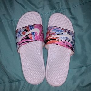 Flower Nike Slides